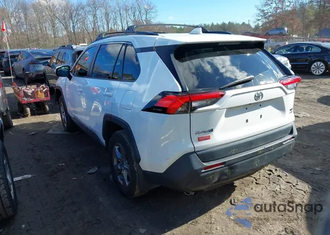 2023 Toyota Rav4 Xle z USA, uszkodzony, nr VIN 2T3P1RFV0PW355825